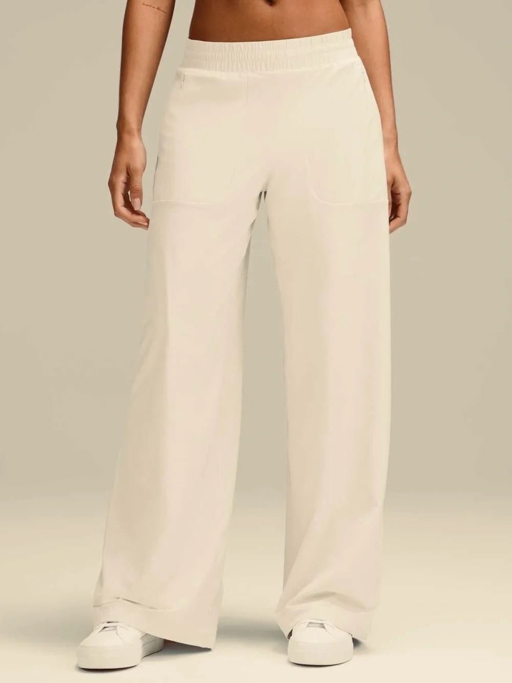 🆕 Lululemon Swift Mid-Rise Wide-Leg Pant in Light Ivory Size 8
